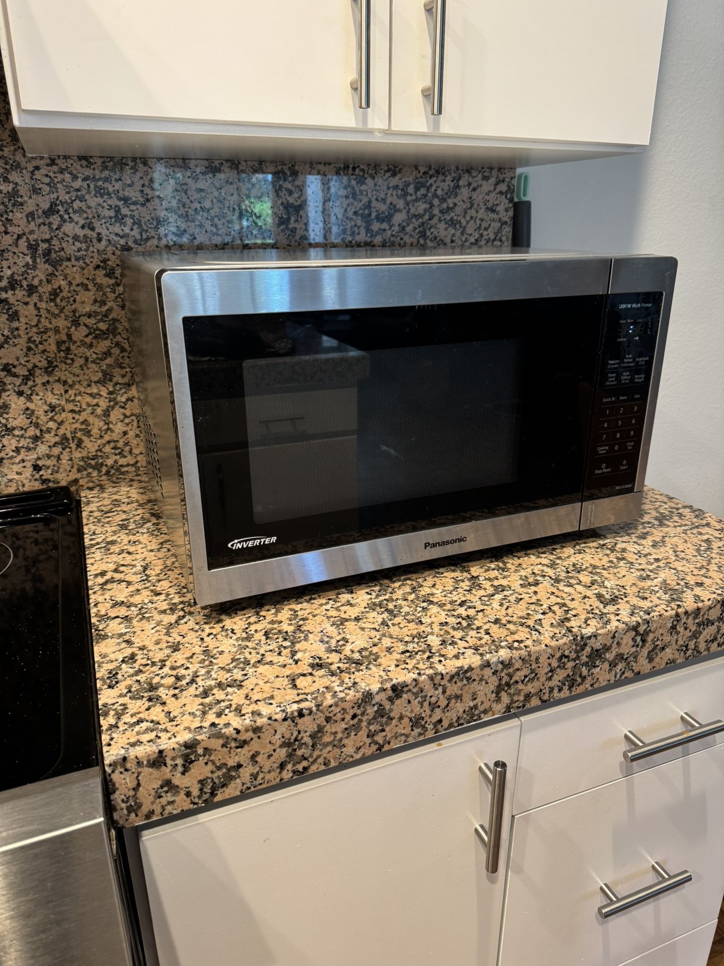  Microwave Oven – Stainless Steel