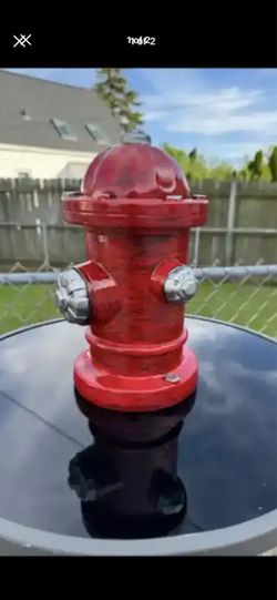 Fire hydrant statue
