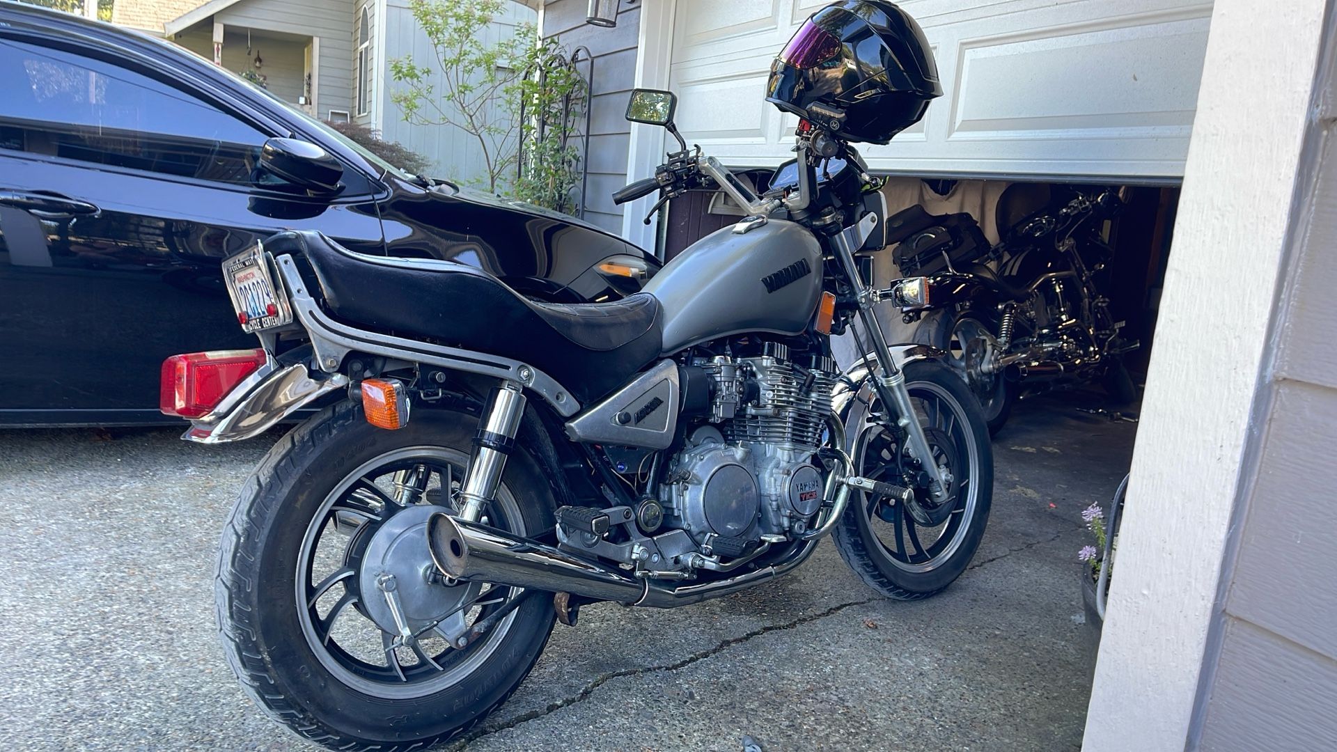 1989 Yamaha Maxim 750, Low Miles!
