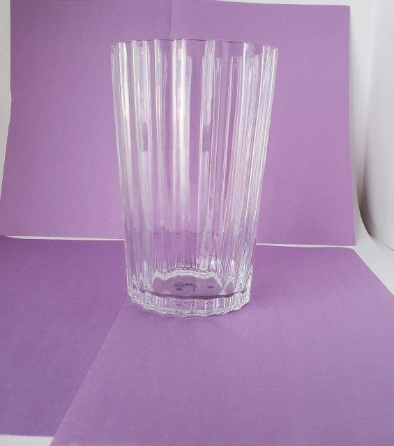 Vera Wang Clear Pleated Oval Shape Flower Vase