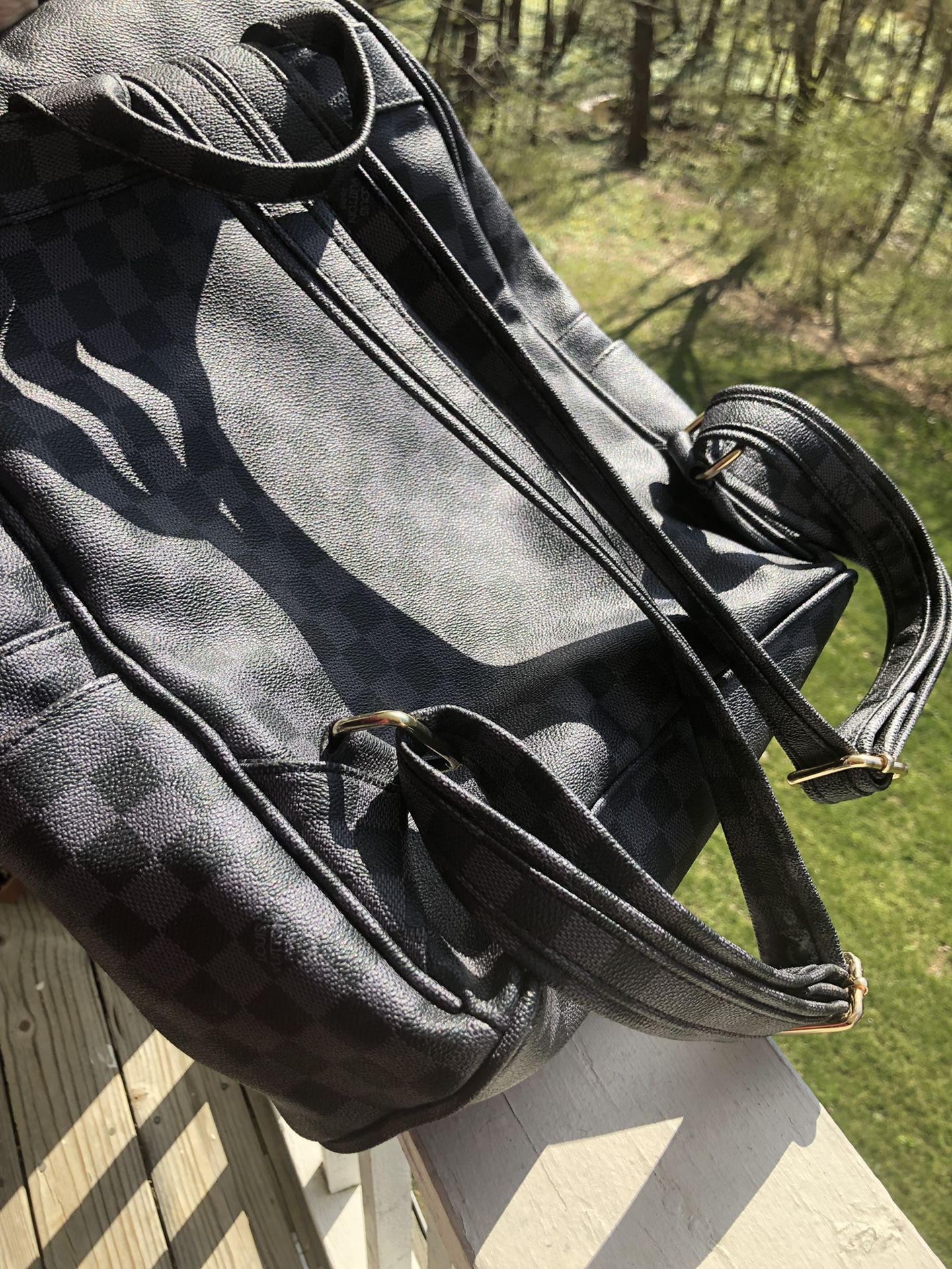 Mens Louis Vuitton Damier Backpack for Sale in Charlotte, NC - OfferUp
