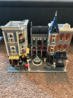 LEGO Creator Expert Assembly Square 10255