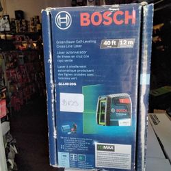 Bosch 40ft. 12m Green-Beam Self-Leveling Cross-Line Laser