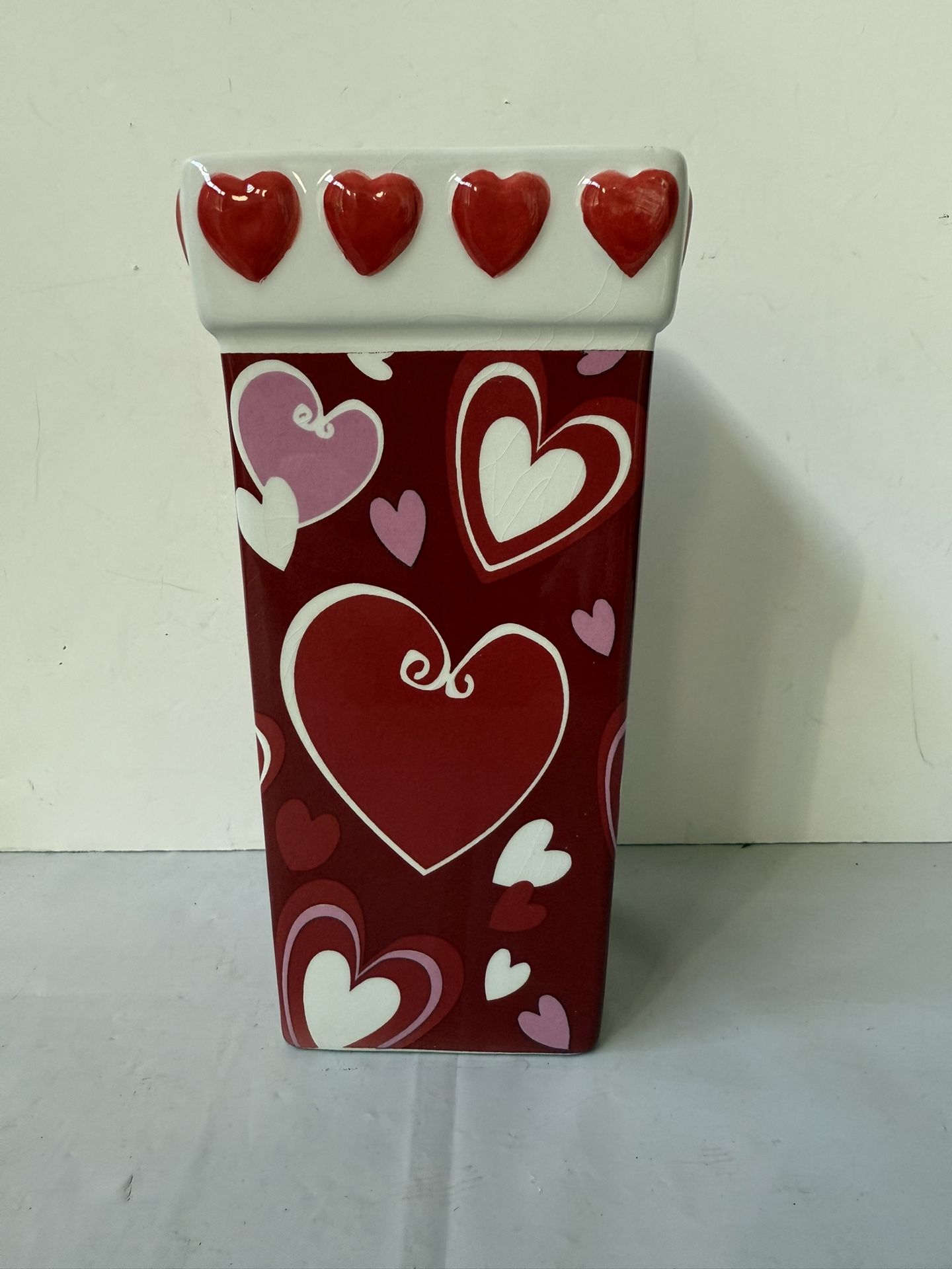 Colorful Valentine Heart Design Ceramic Flower Vase 