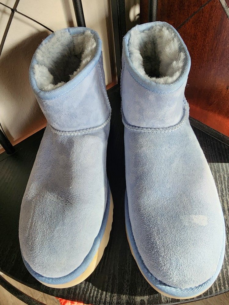Women's Ugg Classic Mini Boots