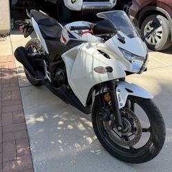 2013 Honda CBR250 - ABS