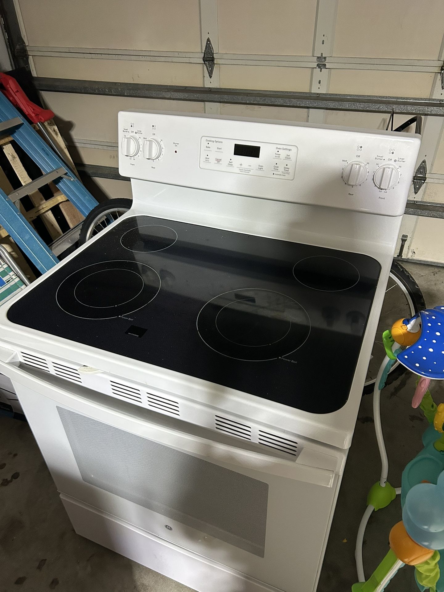 GE Stove