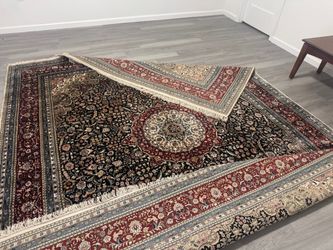 Fine Silk Area Rug (HighEnd)