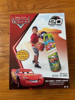 Disney Lightning McQueen Kids 36” Bop bag & 2 bop gloves set