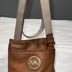 Michael Kors Crossbody Bag