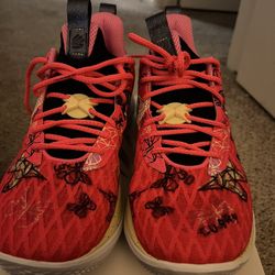 Under Armour Curry 10