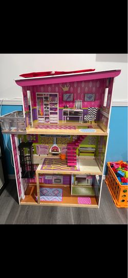 Dollhouse