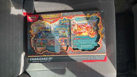 Pokémon Charizard ex Special Collection Box