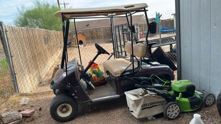 Golf cart