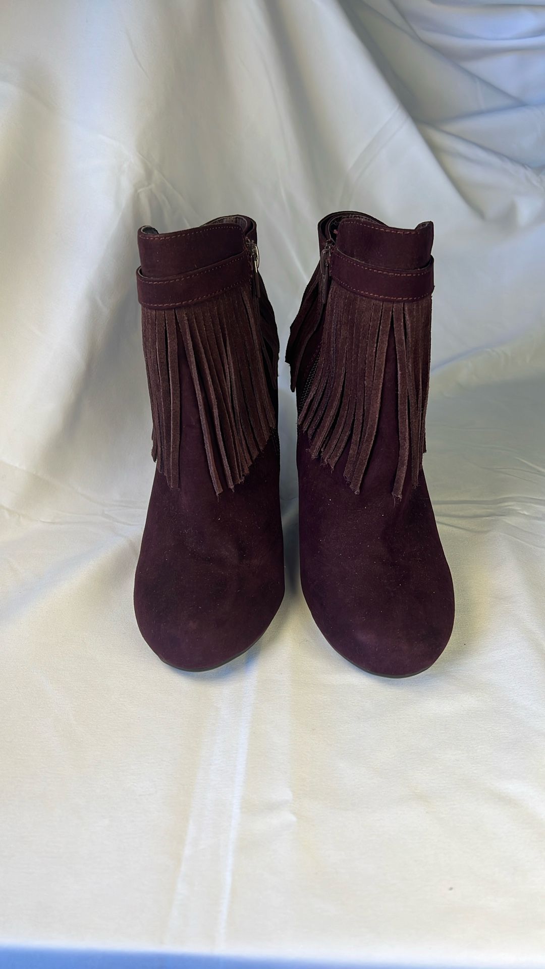 Material Girl Persia Burgundy Fringe Suede Ankle Boots Size 8M