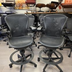 🔥LIKE NEW!🔥HERMAN MILLER AERON STOOLS COUNTER HEIGHT POSTURE-FIT BACK SUPPORT, FULLY ADJUSTABLE & FIXED ARMS SEAT ANGLE TILT LOCK MANY AVAILABLE!