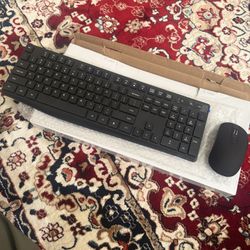 Wireless Combo Keyboard 