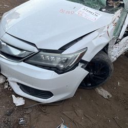 2016 Acura ILX For Parts 
