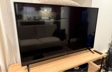 55 inch LG Smart TV