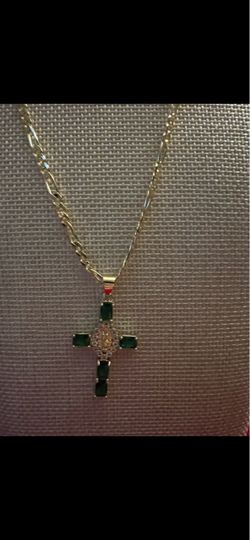 18k gold filled  green emerald ls nd crystal filigree cross pendant necklace