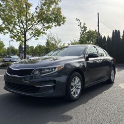 2017 KIA Optima