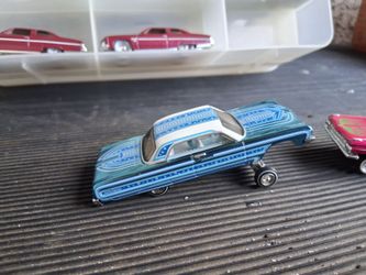 Hotwheels 64 impala rlc