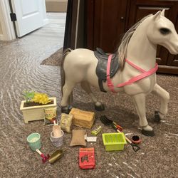 Doll Horse And Accessories 