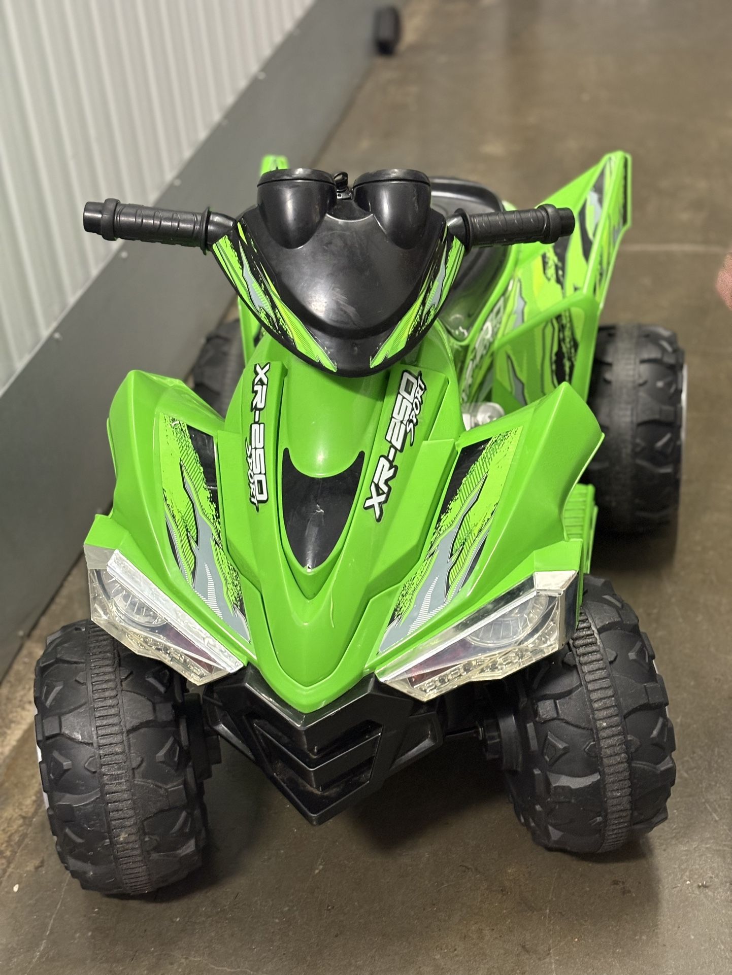 12V XR-250 Sport ATV Battery Powered Ride-On for kids.