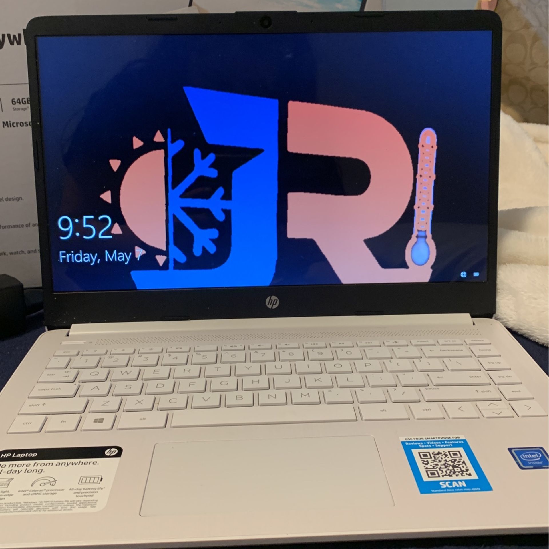 HP 14 Latop, White