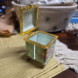 Small Porcelain Trinket Box with Gold Trim