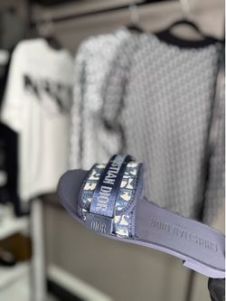 Dior slides women