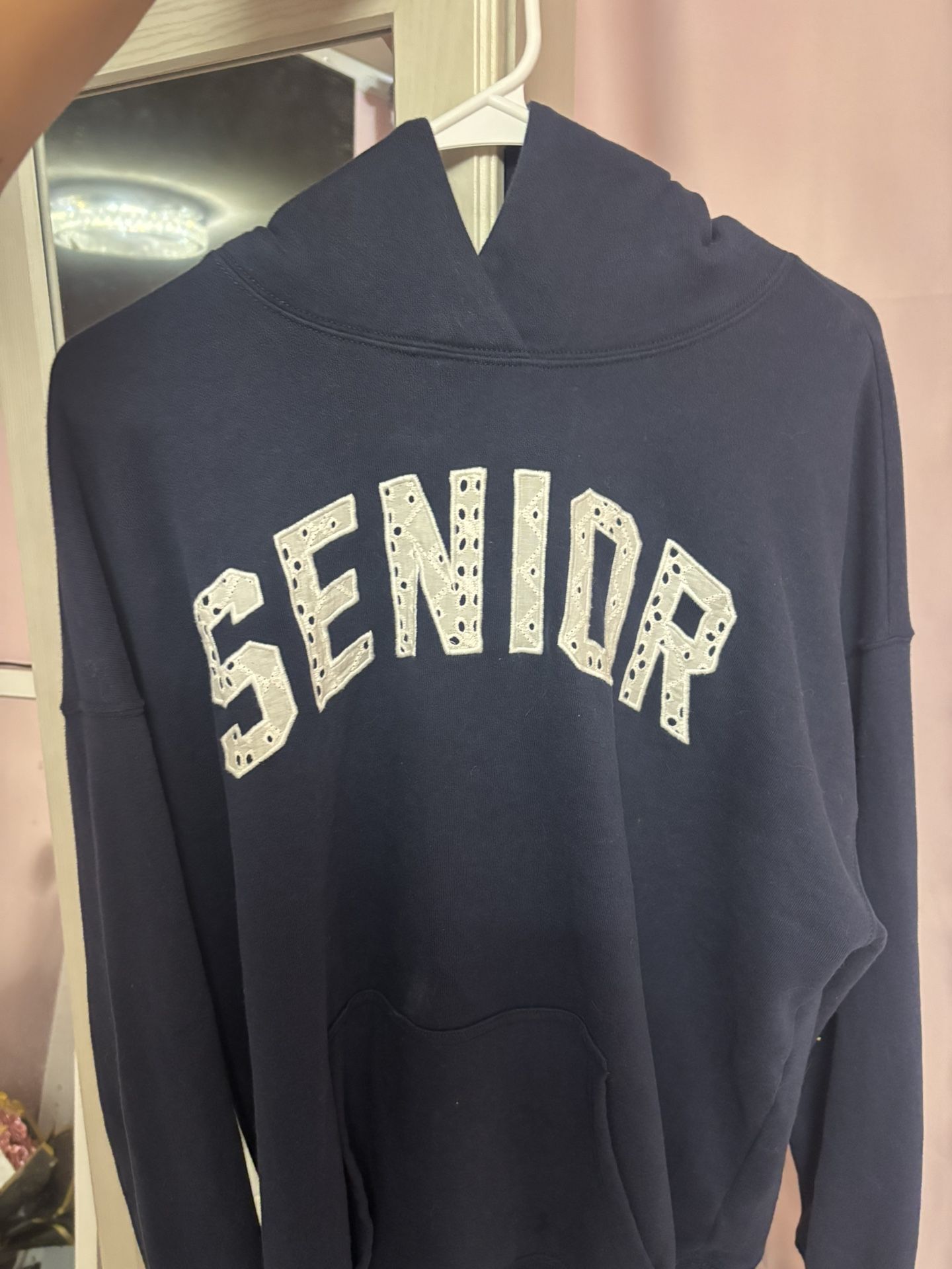 Hollister senior set