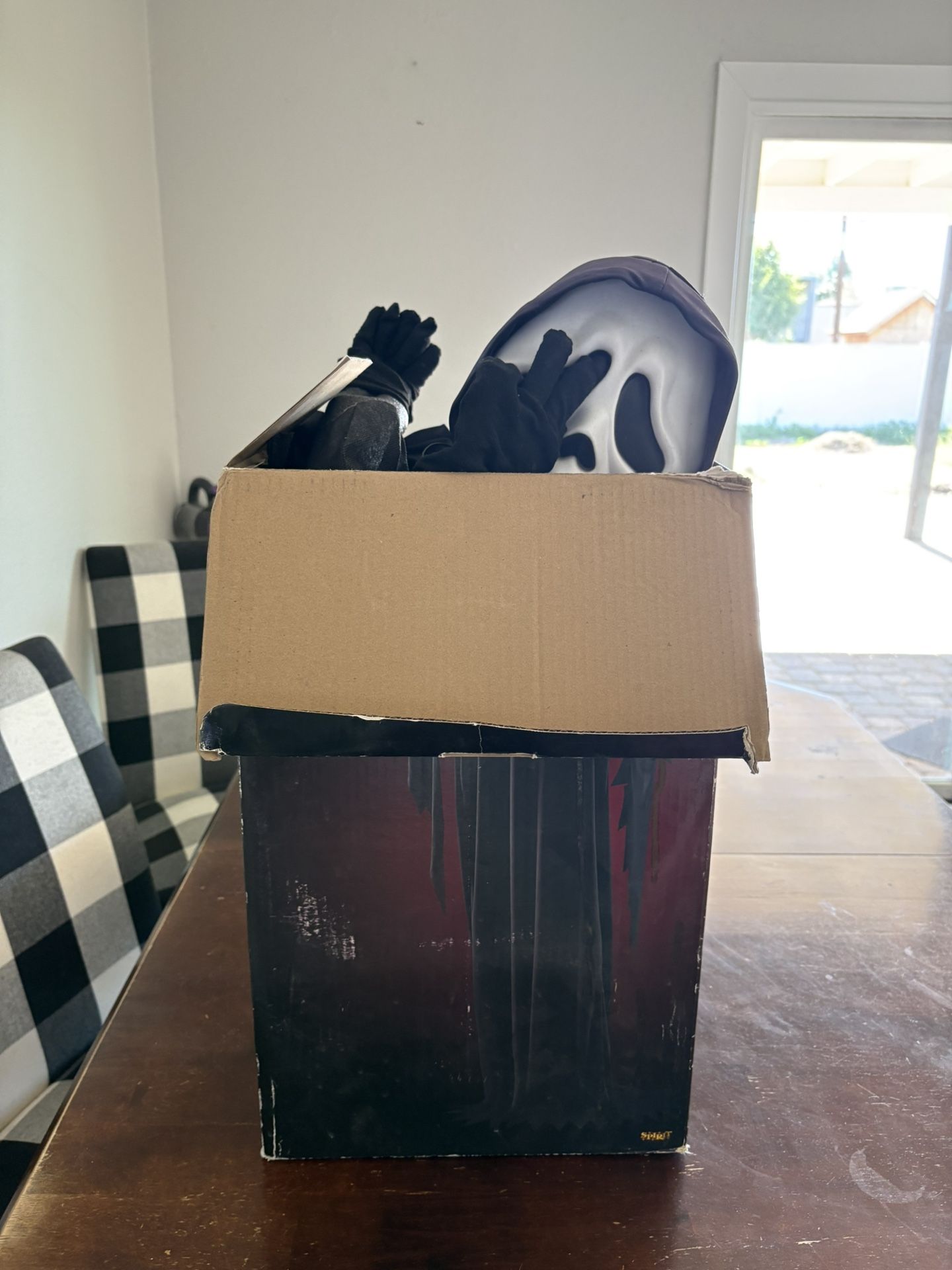 USED Ghost Face Animatronic