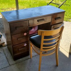 Wood Study Desk (7 Drawers)