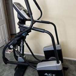 Nordic Track Elliptic