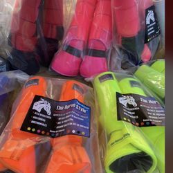 Horse shin guards , protectores o canilleras
