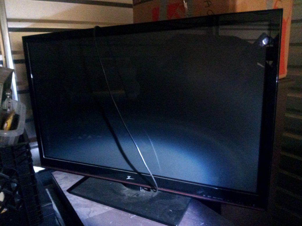50 in. Zenith flat screen TV for $35