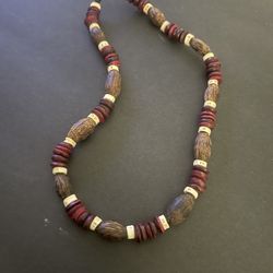 Beaded Necklace Brown Red