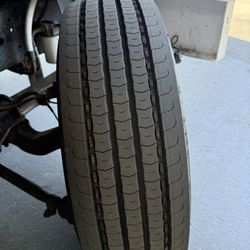 265/70/19.50 Wheel & Tire Michelin 80/90% Thread / Barely Used