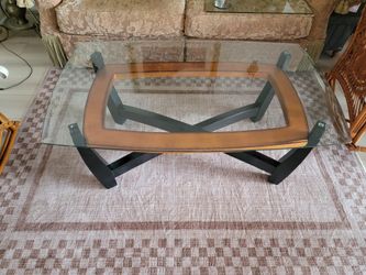 Rectangular wooden Coffee Table with tempered glass
