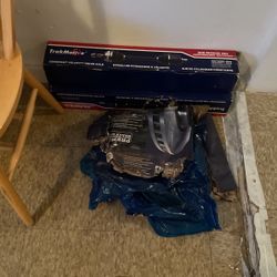 2005 Jeep Grand Cherokee Axle , Brakes And Rotors 