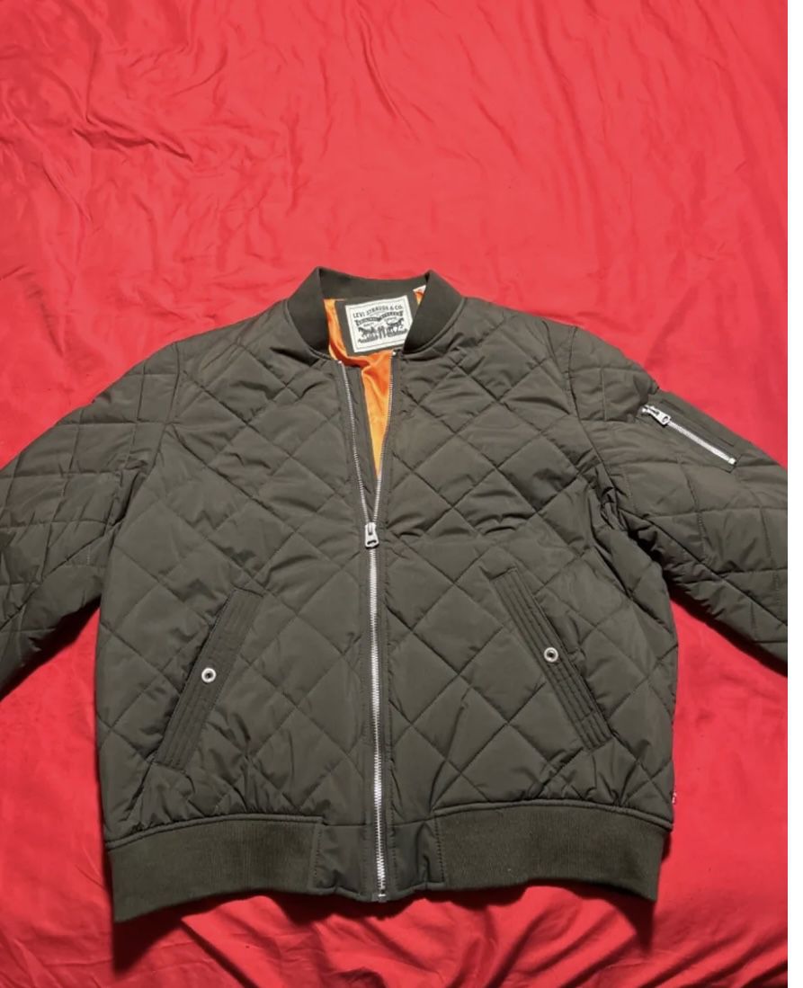 Levi’s Men’s Quilted Bomber Olive Green Size Xl