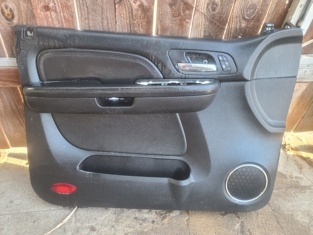 YUKON DENALI TAHOE SILVERADO DOOR LANELS