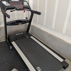 Sole F80 Treadmill 