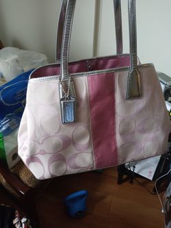 Pink Coach Bag Great Condition