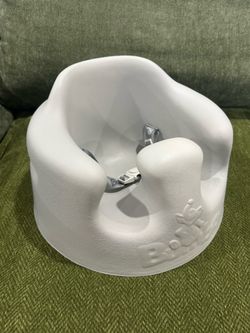 Baby seat with cover