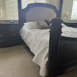 King Bed Frame (Mattress Not Included)
