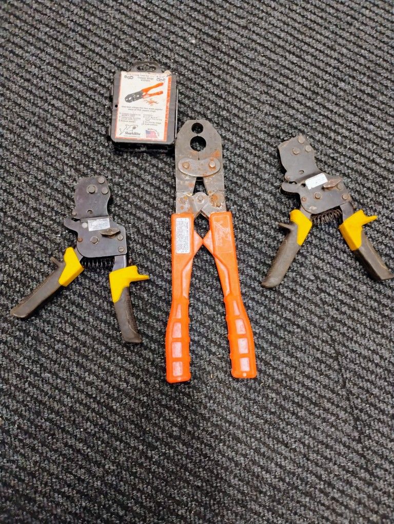 Lot PEX-B Pinch Clamp Tools 2 Apollo 1 shark bite
Crimpers