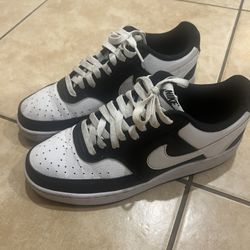Nike Shoes 9.5