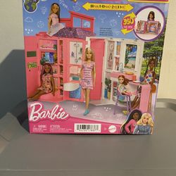 Barbie getaway house
